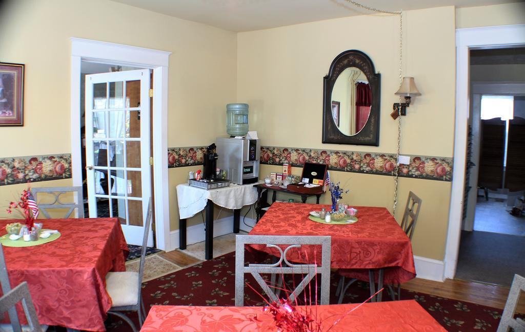 The White Birch Bed and breakfast