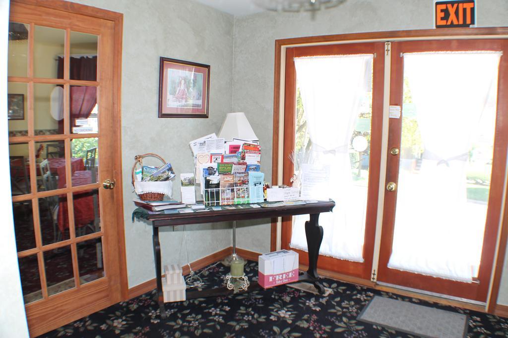 The White Birch Bed and breakfast